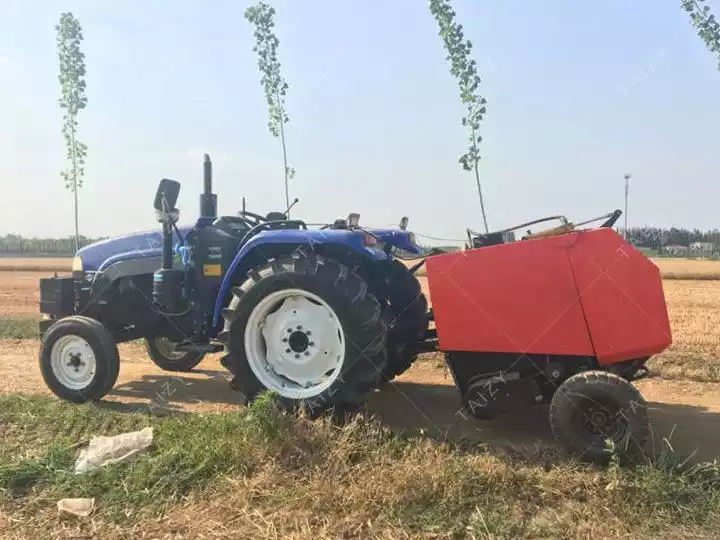 hay and straw baling machine