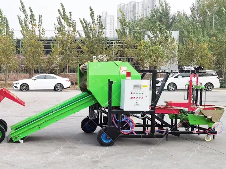 Round silage packing machine