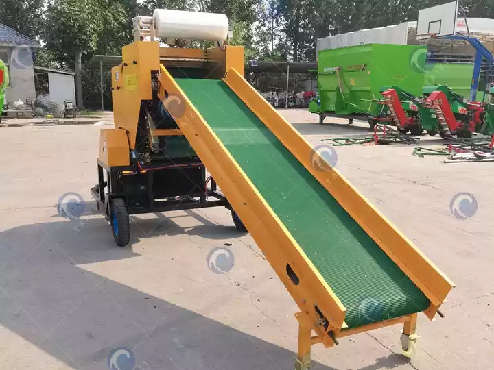 livestock feed baling machine