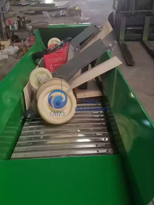 fodder cutting machine