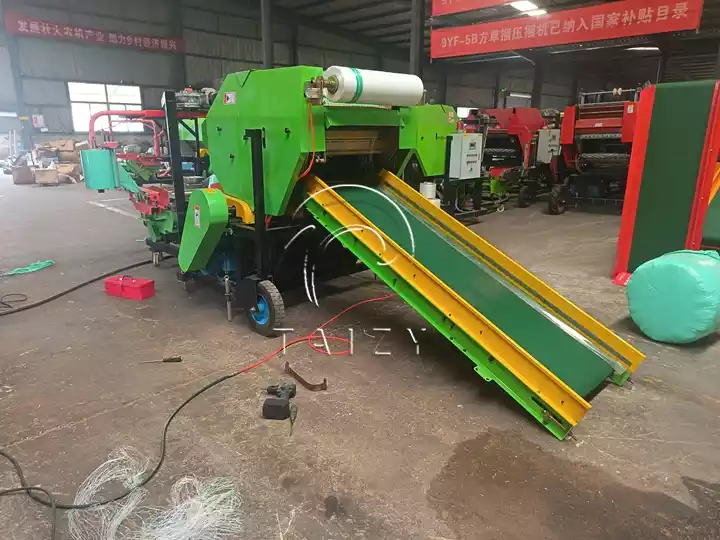 grande ensileuse à envelopper