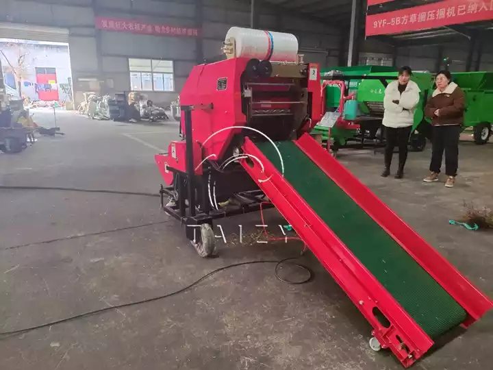 silage baler wrapper for dairy farms