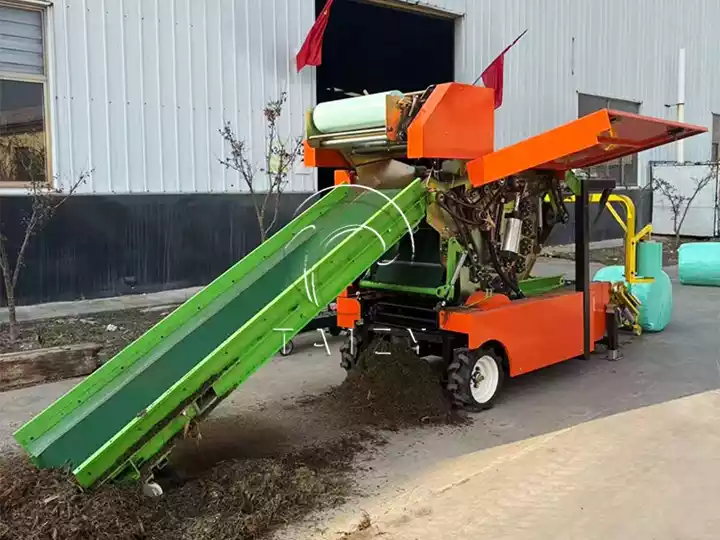 machine d'emballage de balles de fourrage