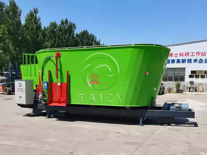 animal feed mixer machine