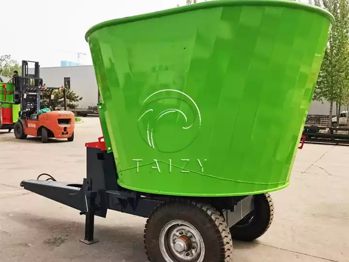silage mixer wagon