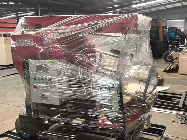 agricultural bale wrapping machine