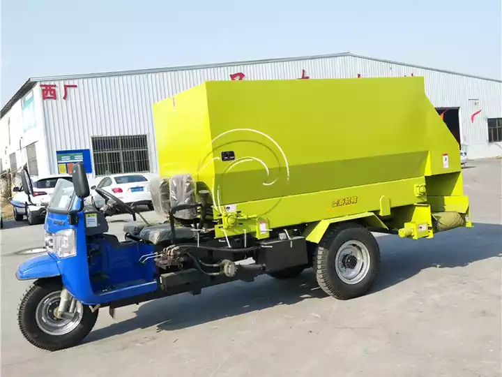diesel horizontal spreader truck