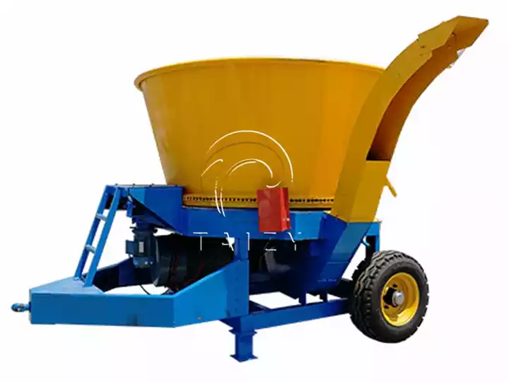 top discharge hay bale shredder